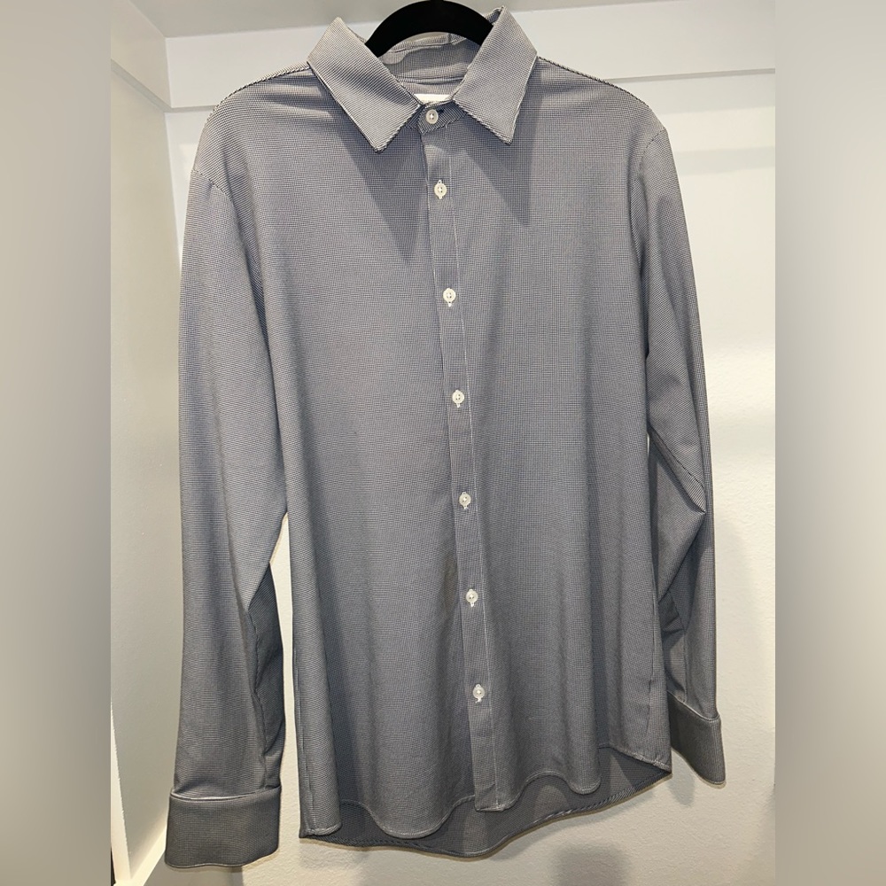 Mizzen+Main Dress Shirt / Medium Trim